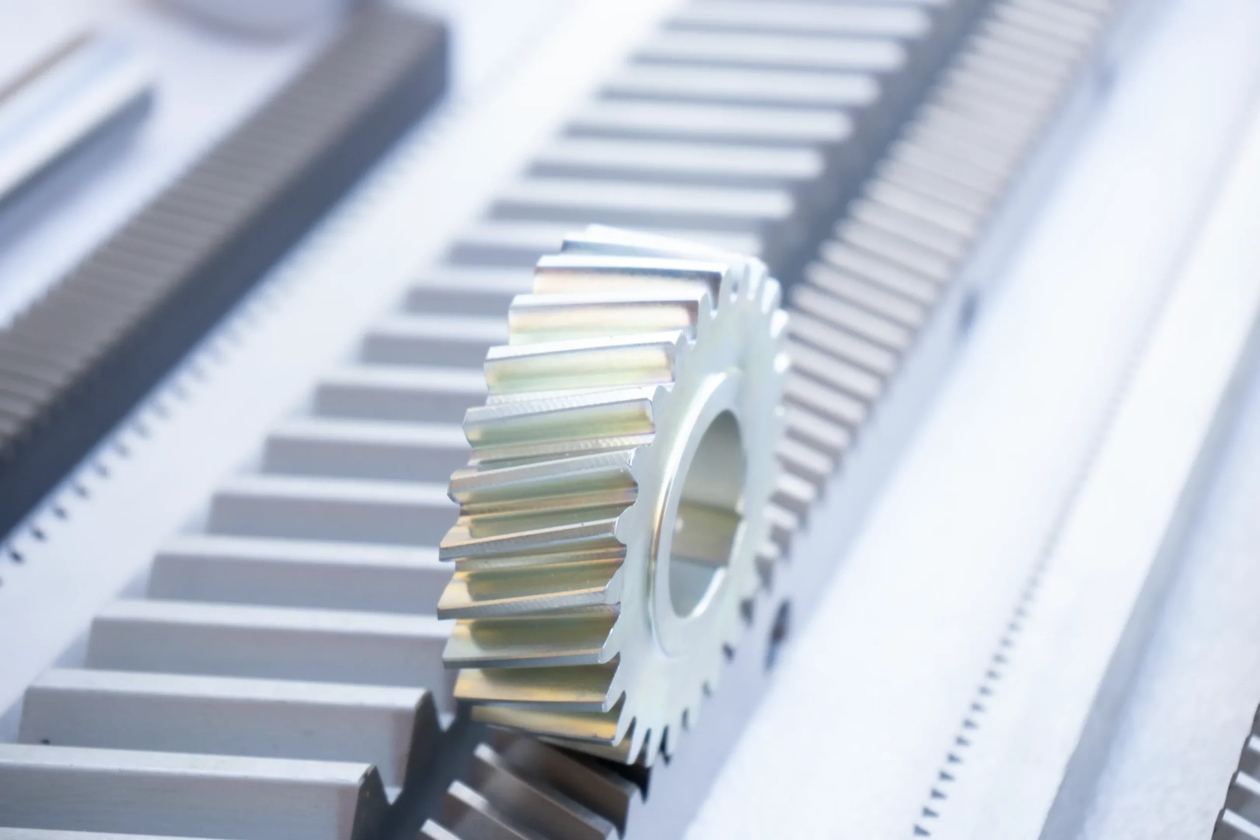 Produzione di cremagliere per tutti i settori di automazione e robotica